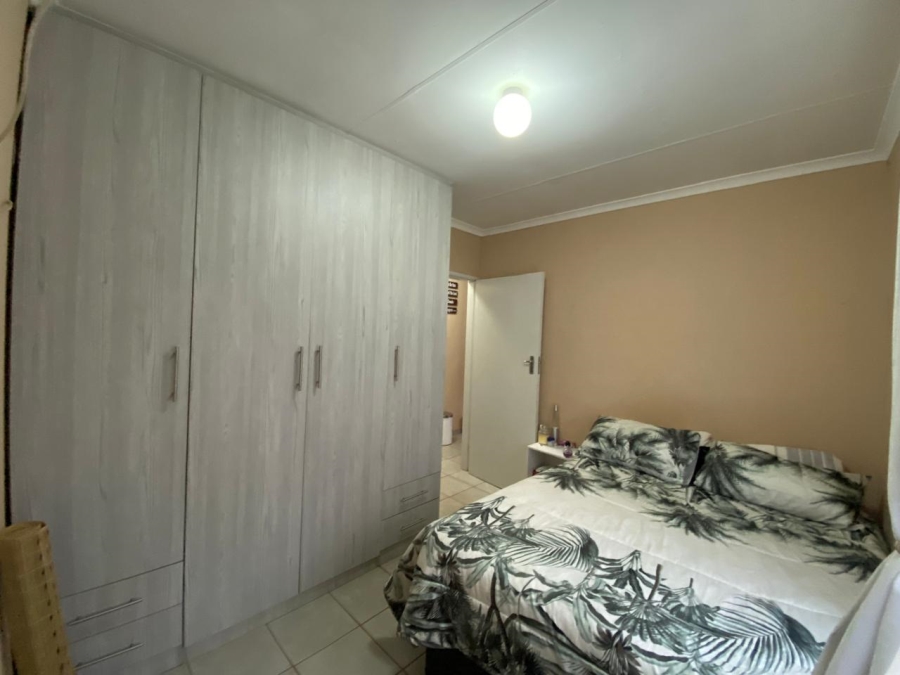 2 Bedroom Property for Sale in Savanna City Gauteng