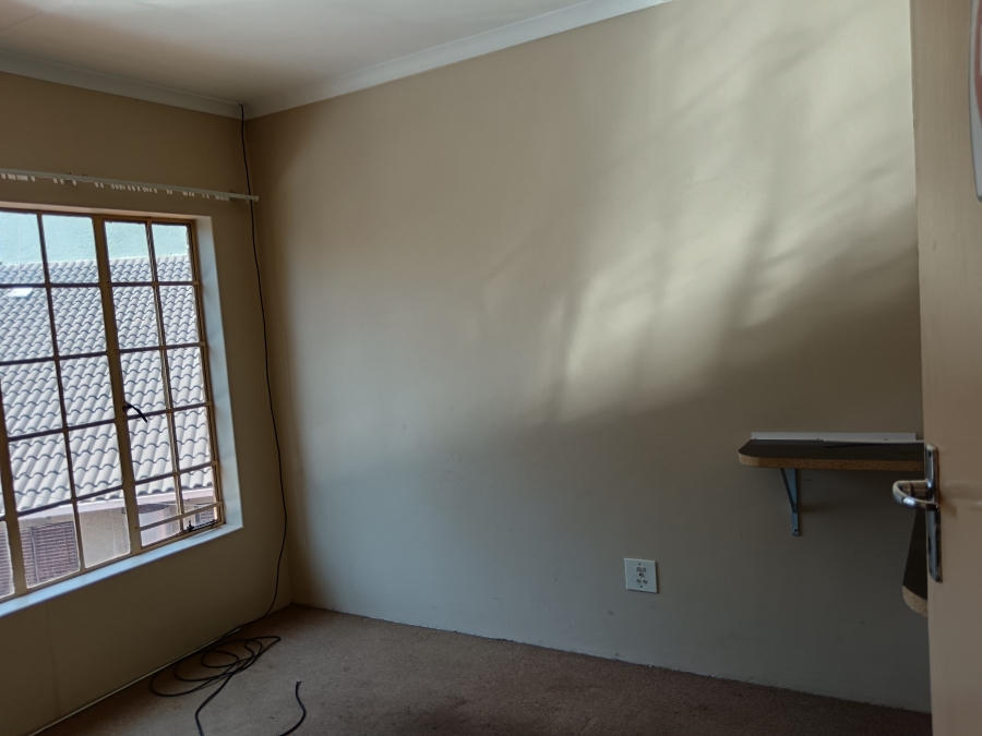 To Let 3 Bedroom Property for Rent in Annlin Gauteng