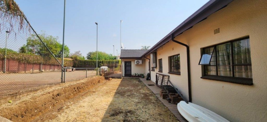 4 Bedroom Property for Sale in Alberante Gauteng