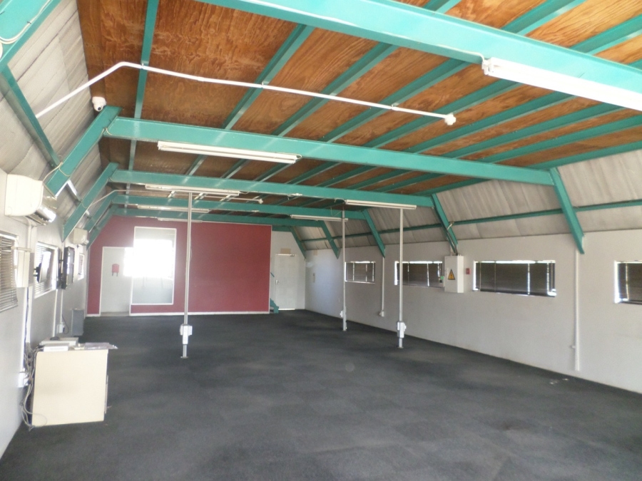 Commercial Property for Sale in Eikenhof Gauteng