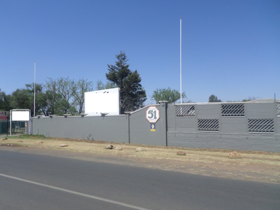 Commercial Property for Sale in Eikenhof Gauteng