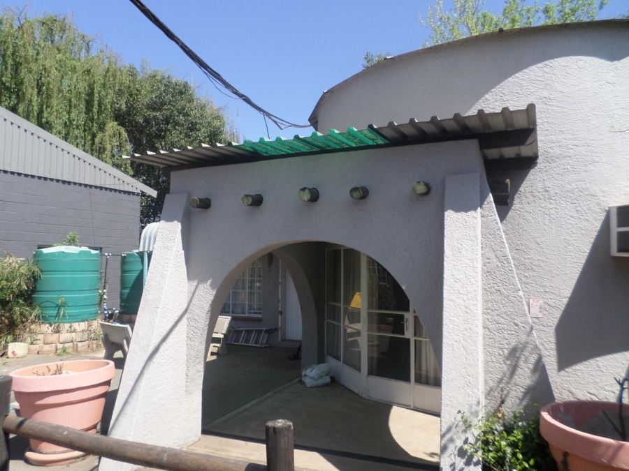 Commercial Property for Sale in Eikenhof Gauteng