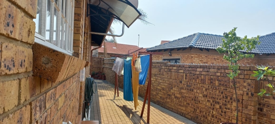 3 Bedroom Property for Sale in Sunair Park Gauteng