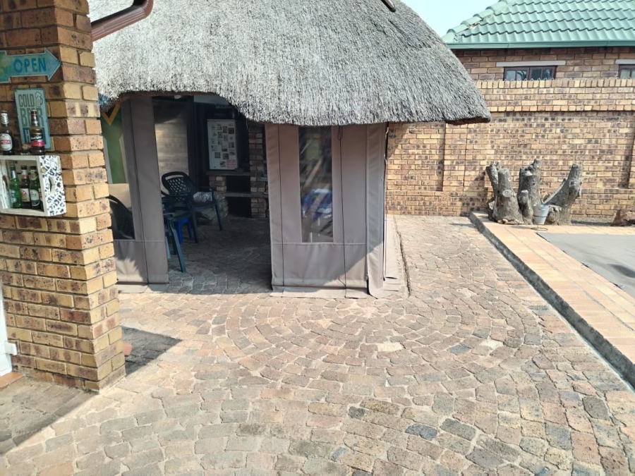 3 Bedroom Property for Sale in Sunair Park Gauteng