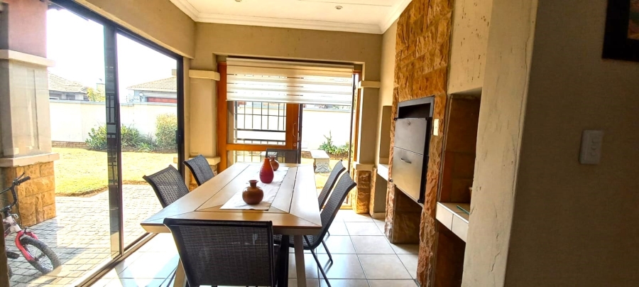 3 Bedroom Property for Sale in Sunair Park Gauteng