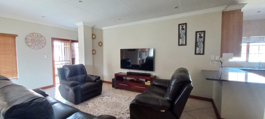 3 Bedroom Property for Sale in Sunair Park Gauteng