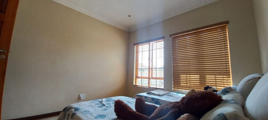 3 Bedroom Property for Sale in Sunair Park Gauteng