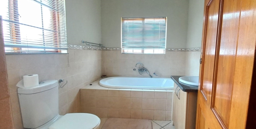 3 Bedroom Property for Sale in Sunair Park Gauteng