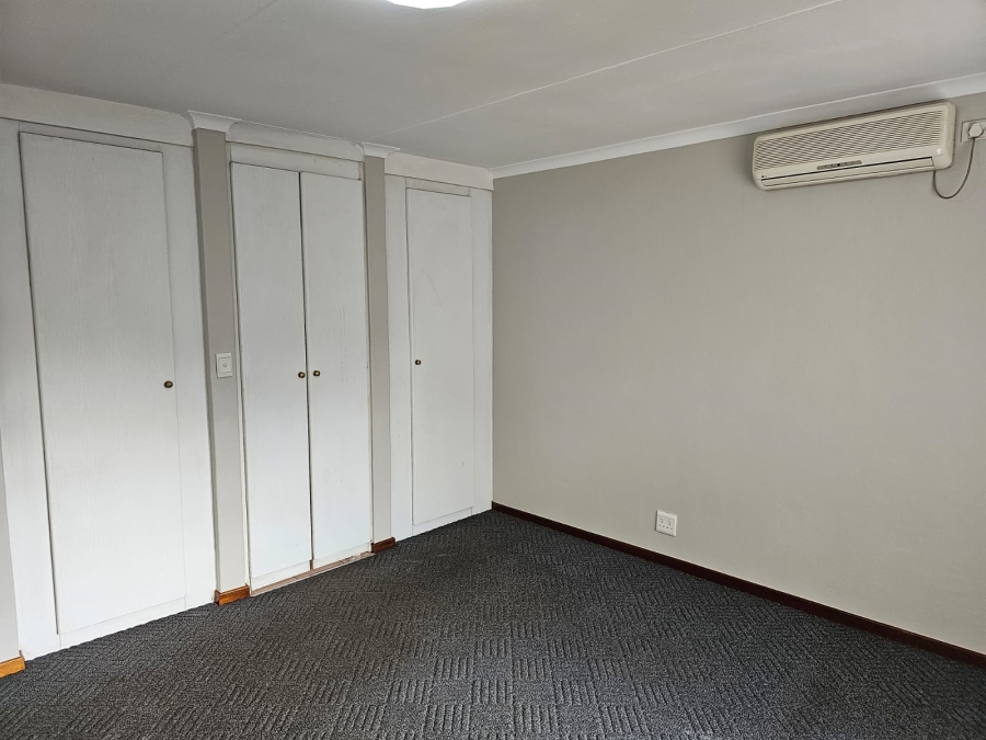 To Let 2 Bedroom Property for Rent in Hennopspark Gauteng