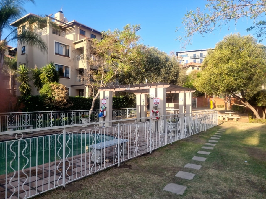 2 Bedroom Property for Sale in Sunninghill Gauteng