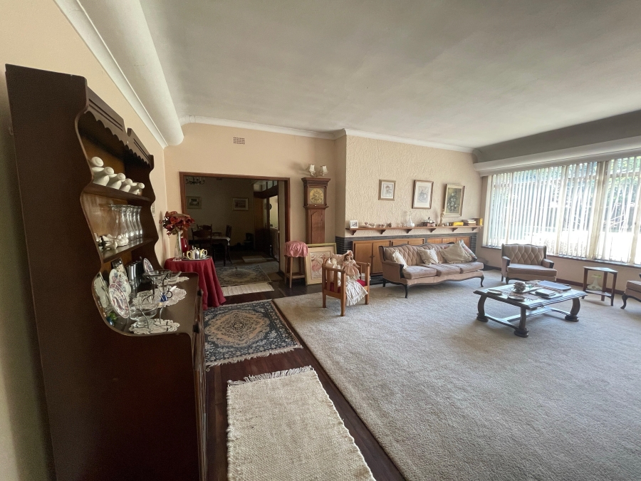 4 Bedroom Property for Sale in Three Rivers Proper Gauteng