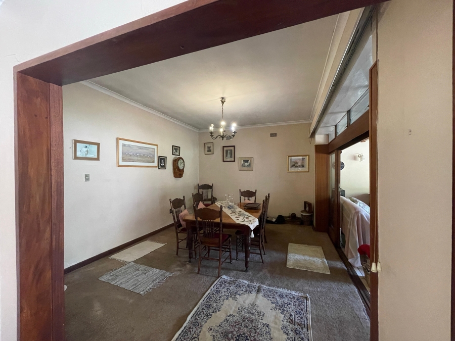 4 Bedroom Property for Sale in Three Rivers Proper Gauteng