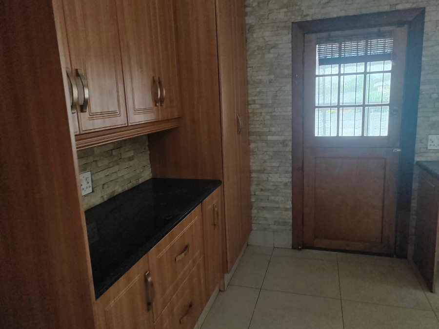 8 Bedroom Property for Sale in Anzac Gauteng