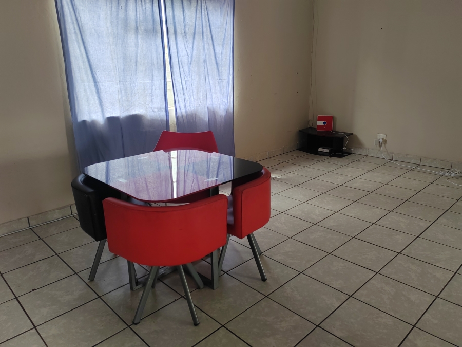 8 Bedroom Property for Sale in Anzac Gauteng