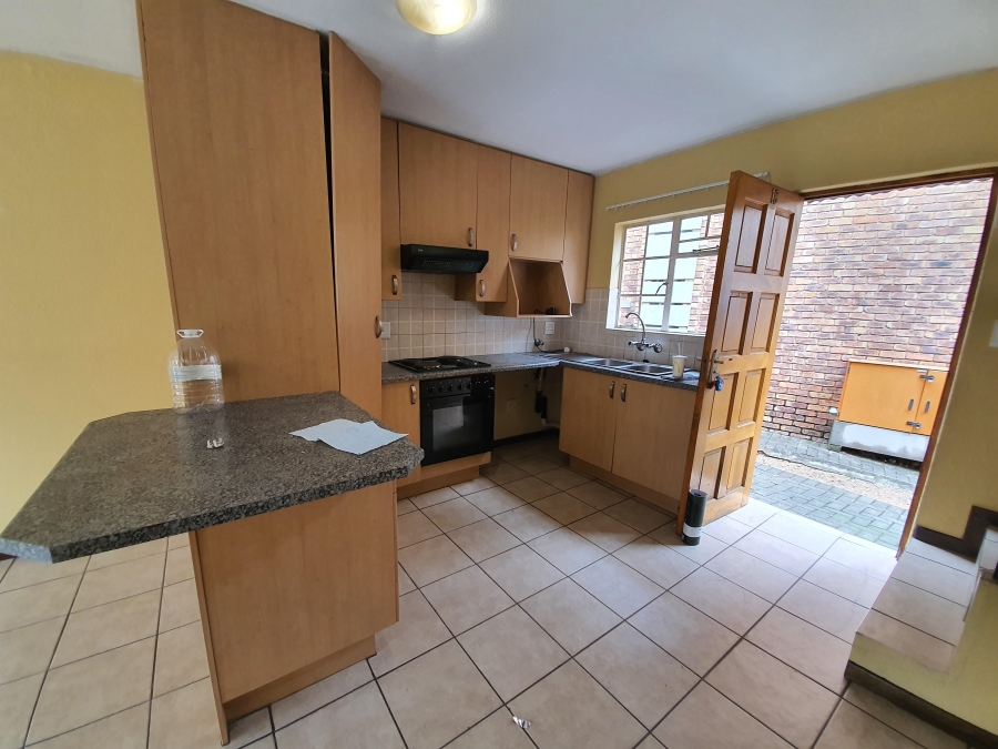 To Let 2 Bedroom Property for Rent in Birchleigh Gauteng