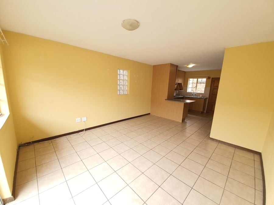 To Let 2 Bedroom Property for Rent in Birchleigh Gauteng