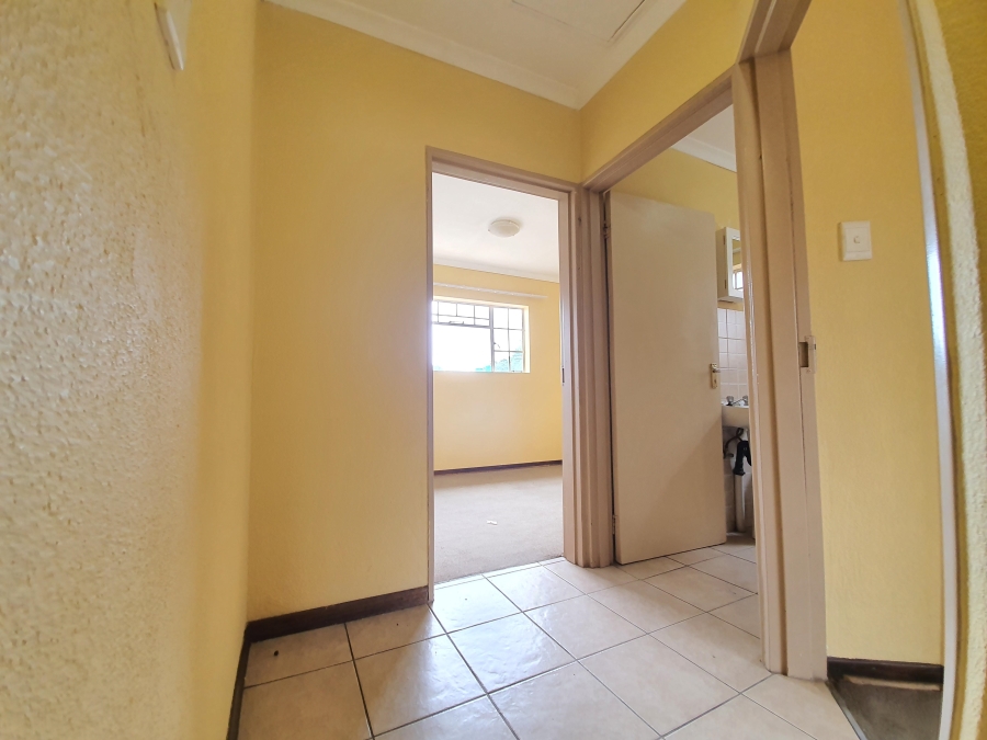 To Let 2 Bedroom Property for Rent in Birchleigh Gauteng