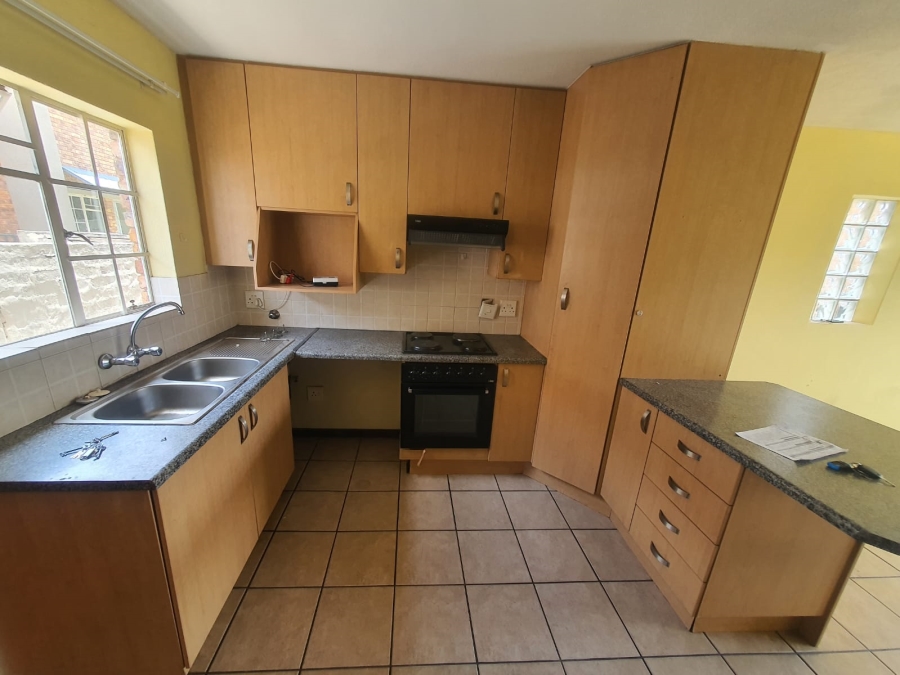 To Let 2 Bedroom Property for Rent in Birchleigh Gauteng