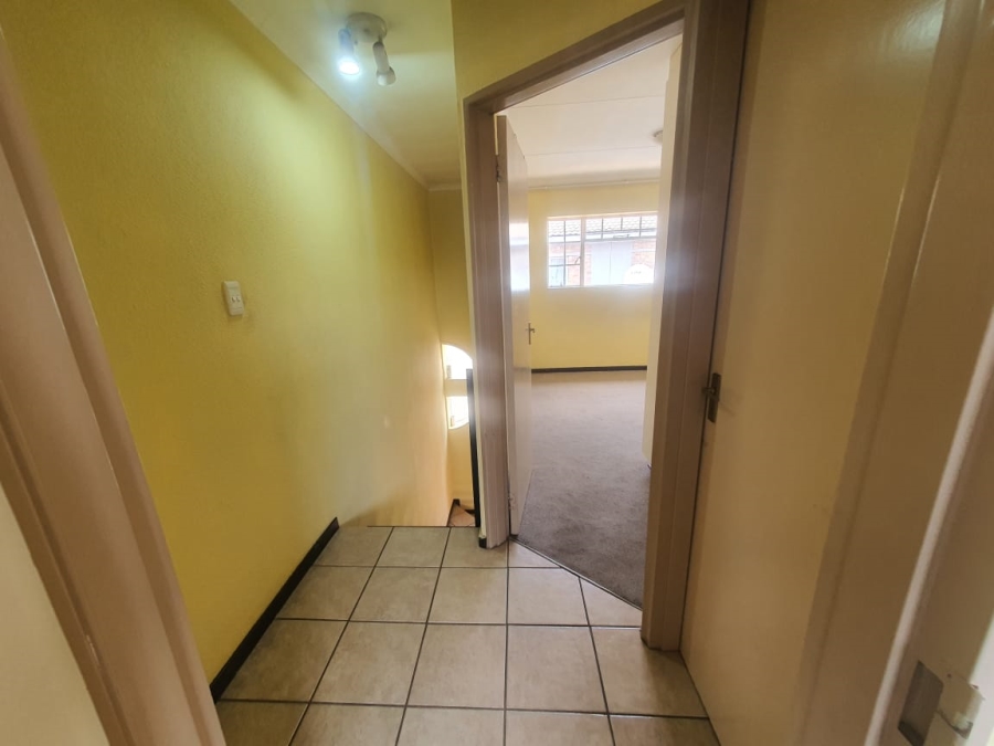 To Let 2 Bedroom Property for Rent in Birchleigh Gauteng