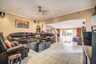 3 Bedroom Property for Sale in Croydon Gauteng