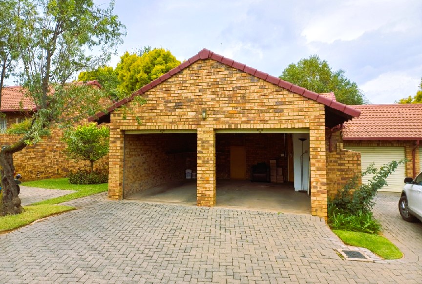 To Let 2 Bedroom Property for Rent in Highveld Gauteng