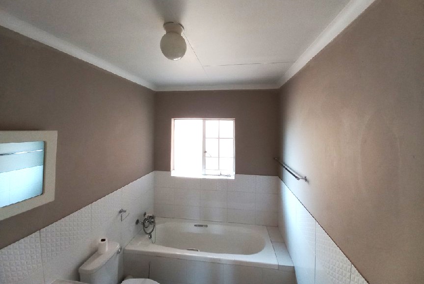 To Let 2 Bedroom Property for Rent in Highveld Gauteng