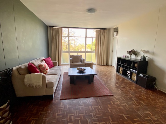 To Let 1 Bedroom Property for Rent in Illovo Gauteng