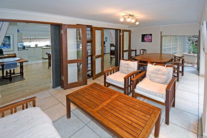 5 Bedroom Property for Sale in Moret Gauteng