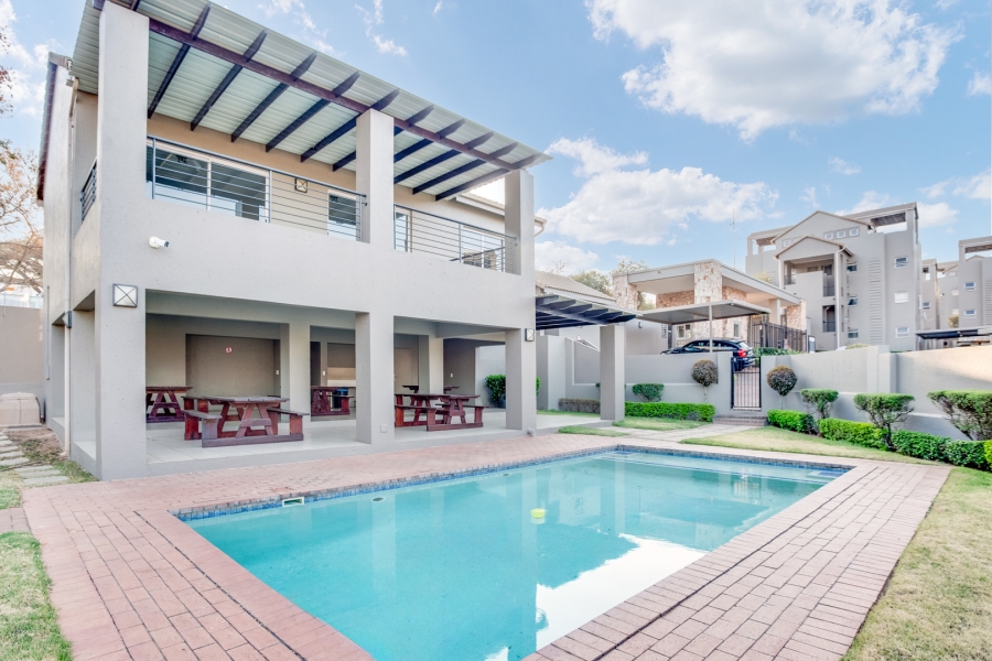 2 Bedroom Property for Sale in Bryanston Gauteng