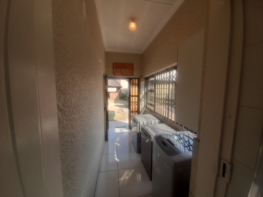 3 Bedroom Property for Sale in Regents Park Gauteng