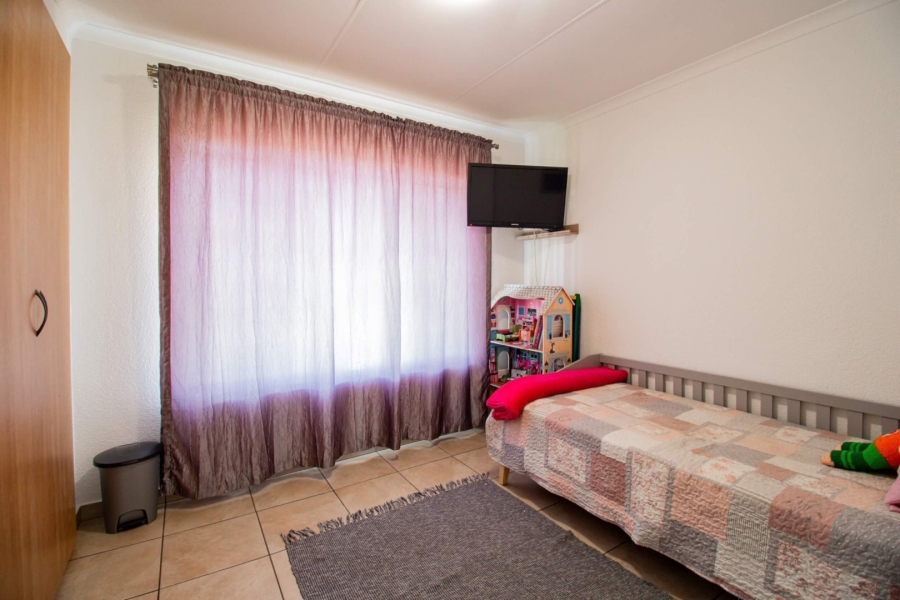 3 Bedroom Property for Sale in Goedeburg Gauteng