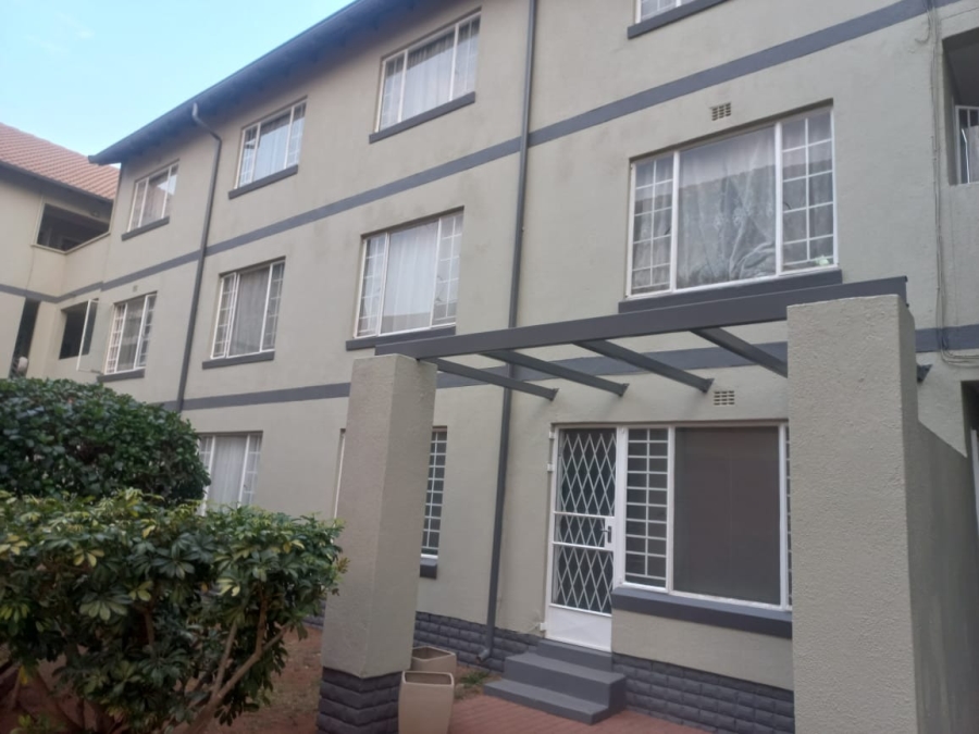 1 Bedroom Property for Sale in Brentwood Gauteng