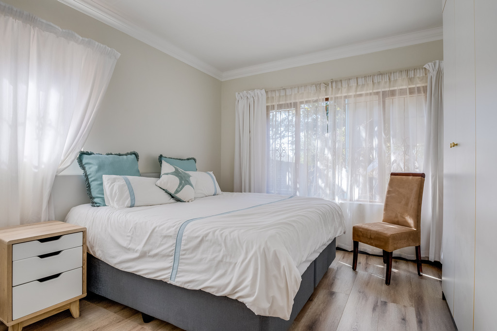 6 Bedroom Property for Sale in Duxberry Gauteng