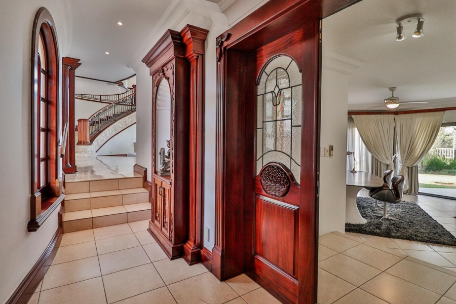 8 Bedroom Property for Sale in Cornwall Hill Gauteng