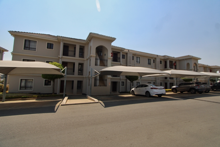 2 Bedroom Property for Sale in Carlswald Gauteng