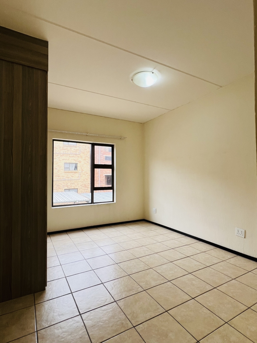 To Let 2 Bedroom Property for Rent in Northwold Gauteng