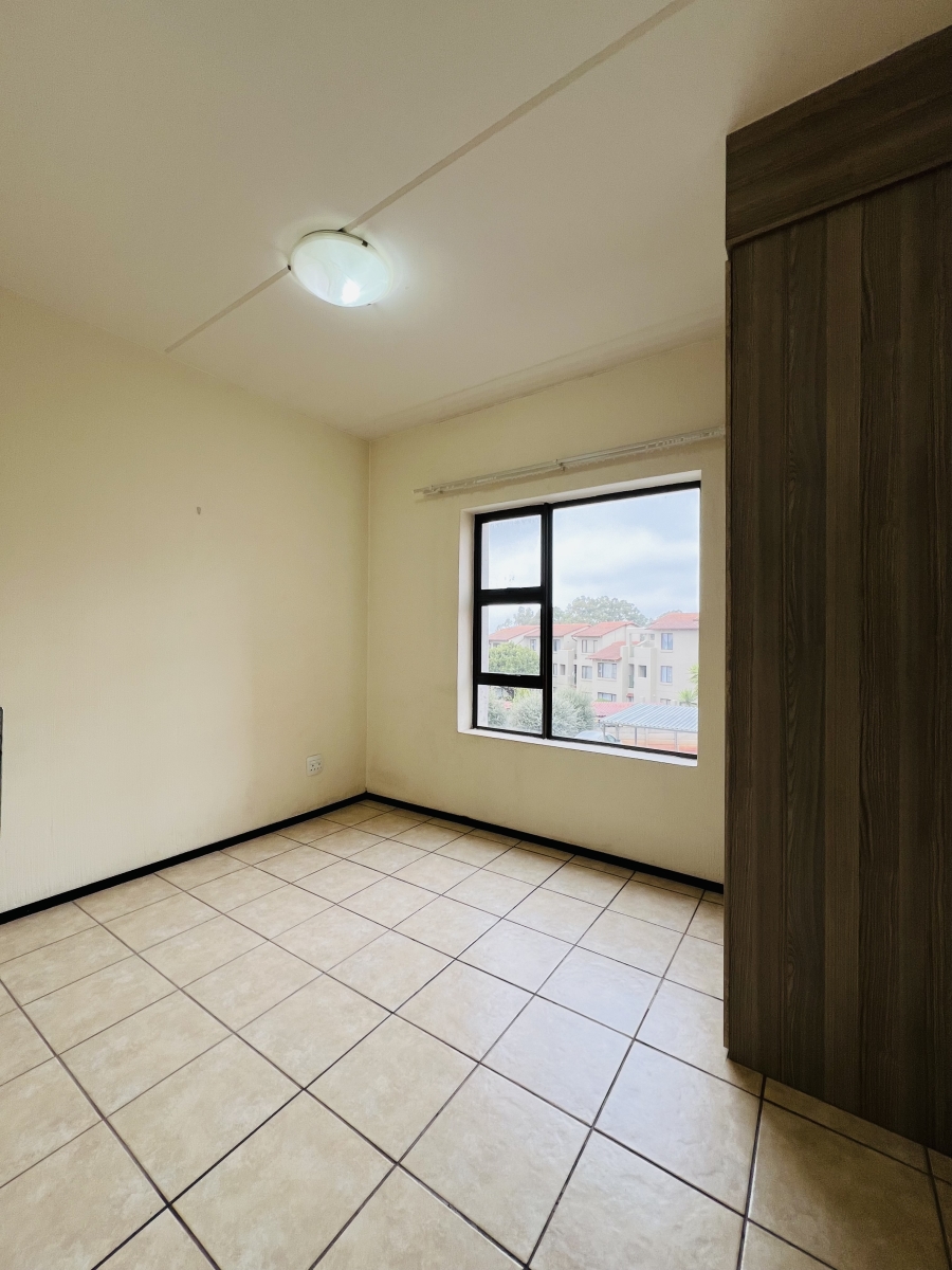 To Let 2 Bedroom Property for Rent in Northwold Gauteng