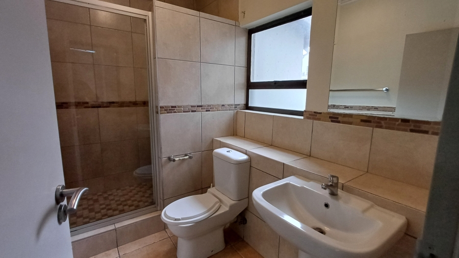 1 Bedroom Property for Sale in Sunninghill Gauteng