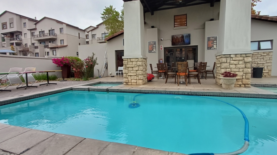 1 Bedroom Property for Sale in Sunninghill Gauteng