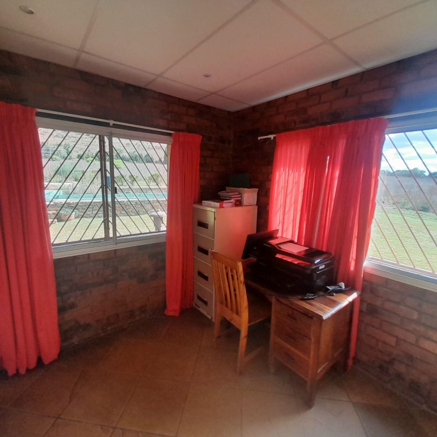 7 Bedroom Property for Sale in Magaliesburg Gauteng