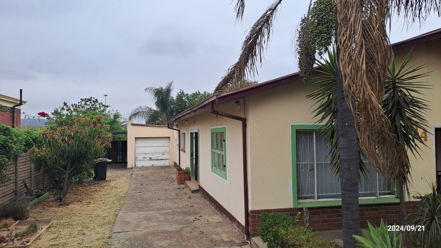 3 Bedroom Property for Sale in Capital Park Gauteng