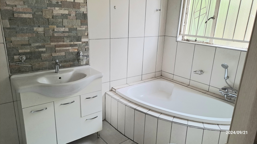 3 Bedroom Property for Sale in Capital Park Gauteng