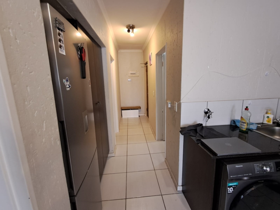 To Let 2 Bedroom Property for Rent in Paulshof Gauteng