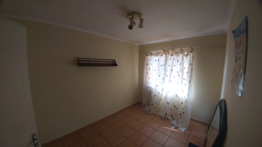 3 Bedroom Property for Sale in Dorandia Gauteng