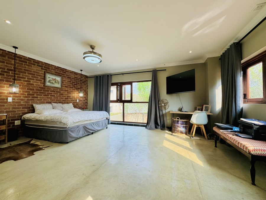 4 Bedroom Property for Sale in Pebble Rock Golf Village Gauteng