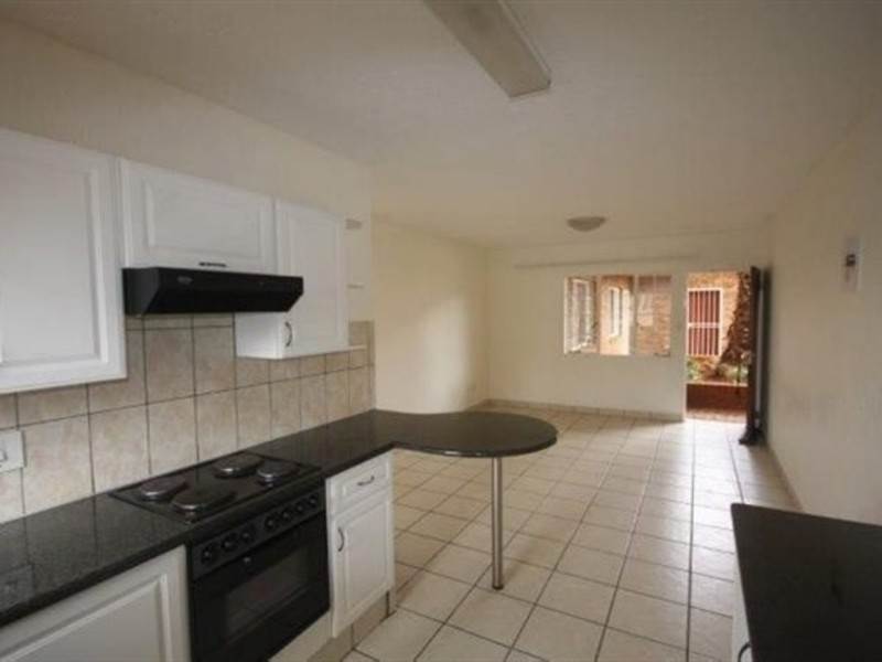 To Let 2 Bedroom Property for Rent in Kenleaf Gauteng