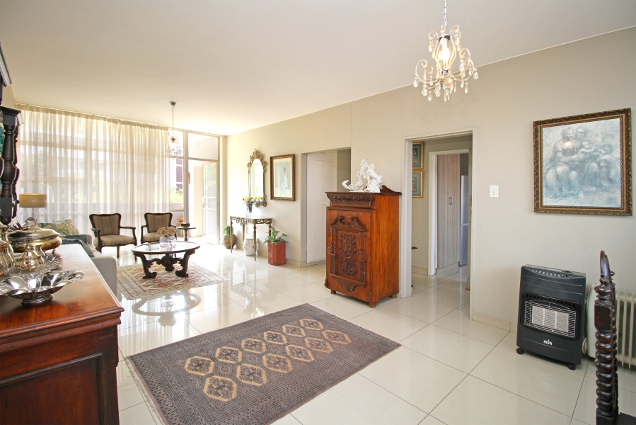 2 Bedroom Property for Sale in Illovo Gauteng