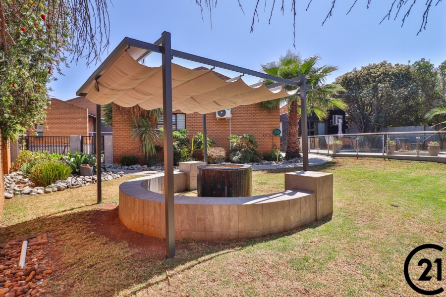 3 Bedroom Property for Sale in Sunward Park Gauteng