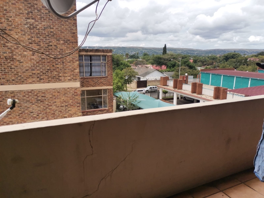 2 Bedroom Property for Sale in Gezina Gauteng