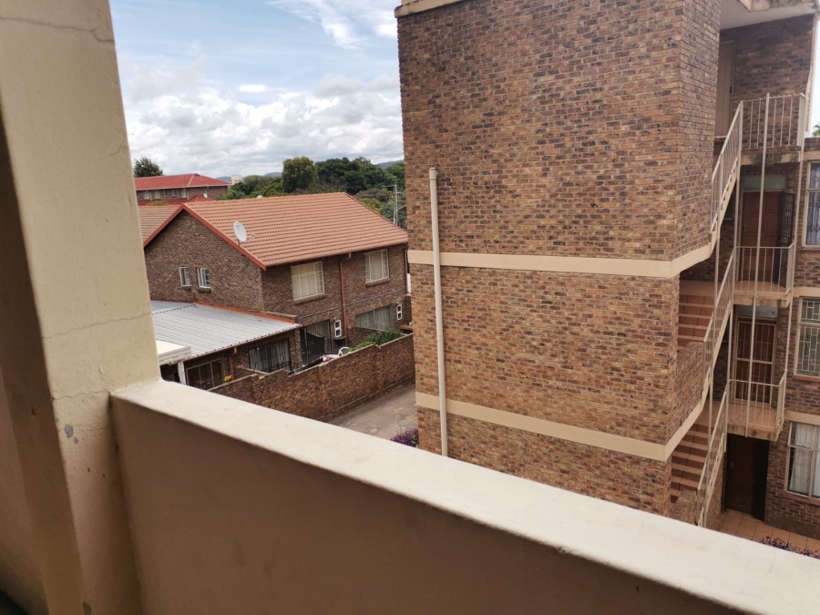 2 Bedroom Property for Sale in Gezina Gauteng